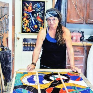 En atelier avec Francyne Plante : l'art du vitrail